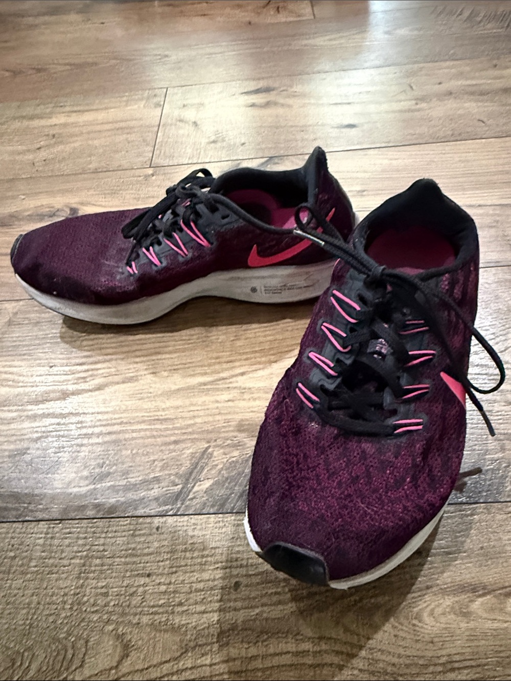Nike Women's Maroon and Pink Athletic Running Shoes